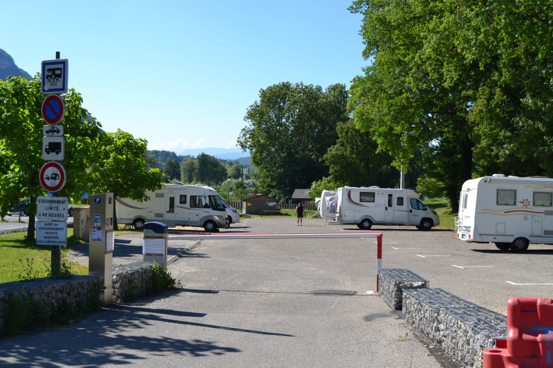 Aire de camping-car