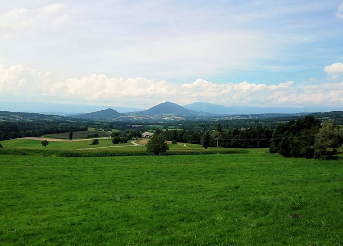 Point de vue Vuache et plaine de Choisy